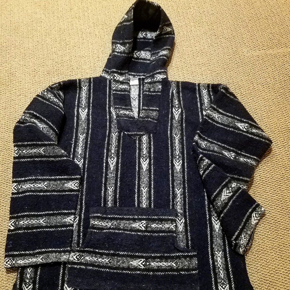 90s Poncho - Black white 90s Authentic Baja Poncho
